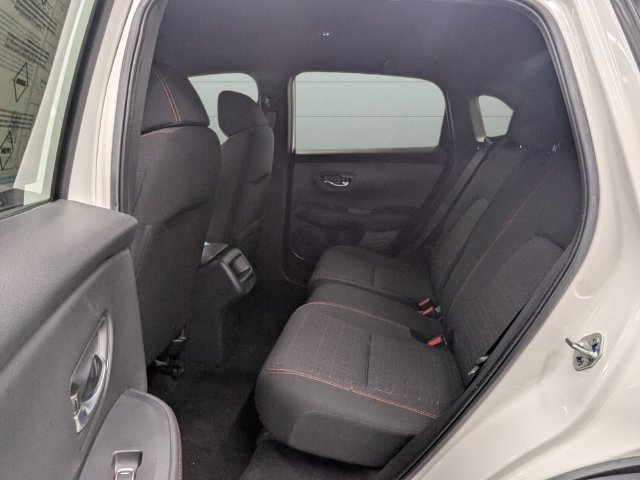 Certified 2025 Honda HR-V Sport image 30