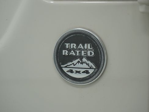 Used 2005 Jeep Wrangler Rubicon w/ Security Group AWD/4WD image 8