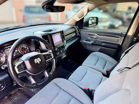Used 2019 RAM 1500 Big Horn AWD/4WD image 11