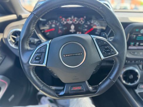 Used 2016 Chevrolet Camaro SS RWD image 30