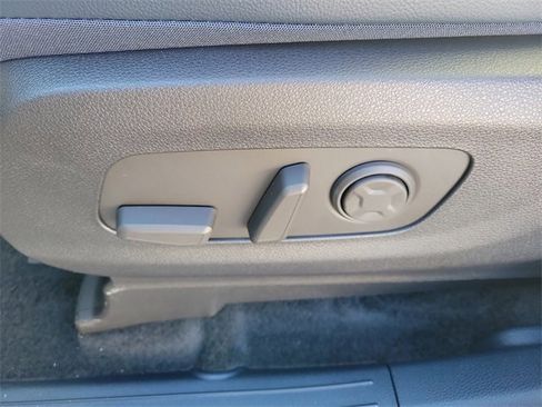 New 2026 Kia Carnival SX Prestige image 25