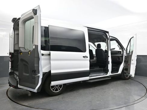 Used 2022 Ford Transit 350 XLT image 46