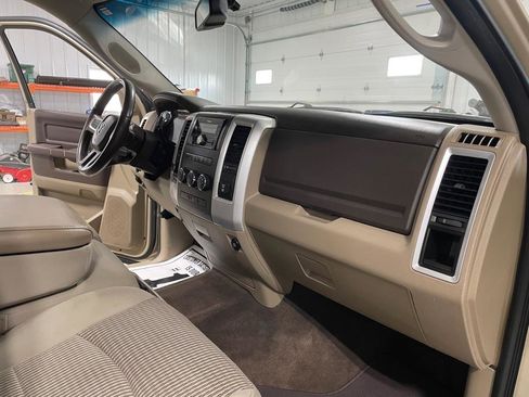 Used 2011 RAM 1500 Big Horn image 24