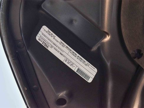 Used 2024 RAM 2500 Big Horn image 27