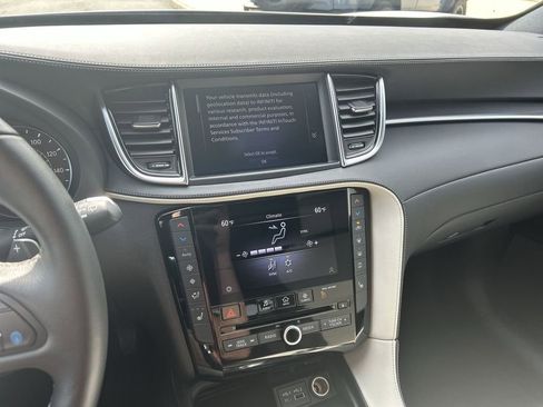 Certified 2025 INFINITI QX55 Luxe w/ Cargo Package AWD/4WD image 20