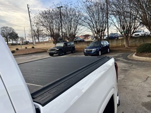 Used 2023 GMC Sierra 1500 AT4 w/ AT4 Premium Package image 14