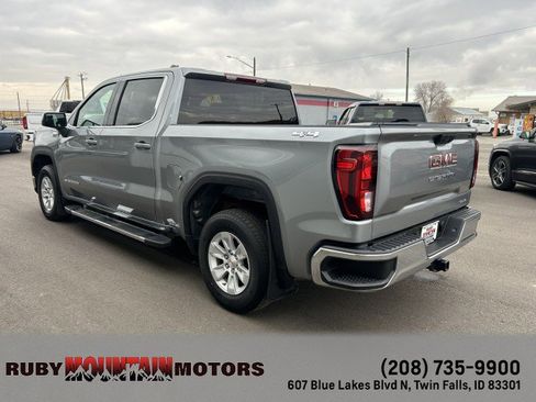 Used 2025 GMC Sierra 1500 SLE image 11