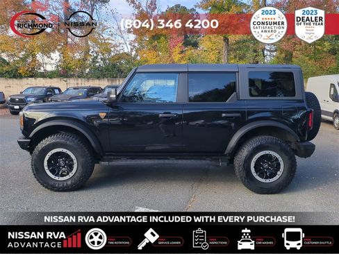 Used 2024 Ford Bronco Badlands image 8