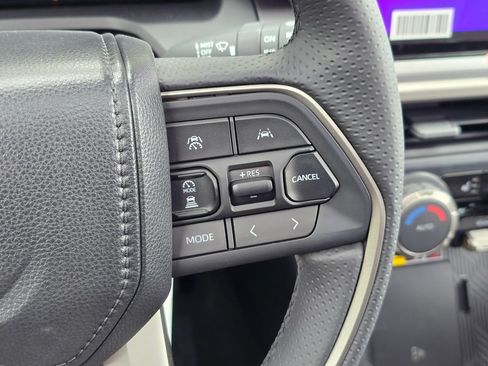 New 2026 Toyota 4Runner TRD Off-Road Premium AWD/4WD image 27