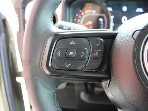 Used 2026 Jeep Wrangler Unlimited Sport AWD/4WD image 17