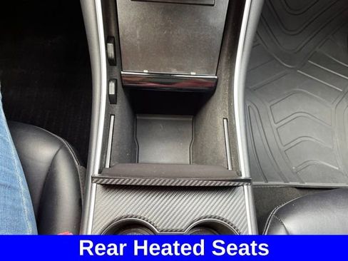 Used 2018 Tesla Model 3 Mid Range image 12