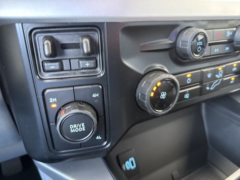 New 2026 Ford F350 XLT image 24