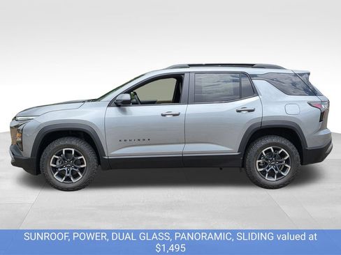 New 2026 Chevrolet Equinox ACTIV w/ Convenience Package III FWD image 3