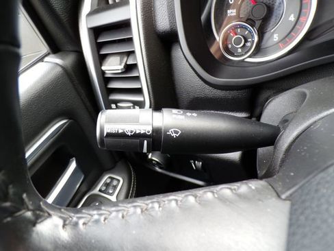 Used 2024 RAM 3500 Big Horn image 17