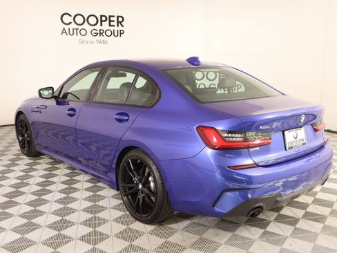 Used 2021 BMW 330i xDrive Sedan w/ M Sport Package image 24