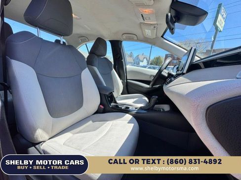 Used 2020 Toyota Corolla LE FWD image 14