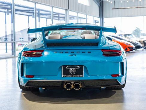 Used 2018 Porsche 911 GT3 RWD image 5
