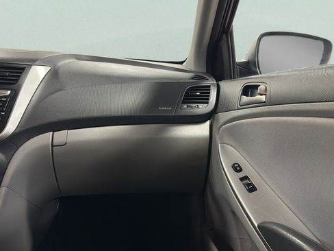 Used 2016 Hyundai Accent SE image 36