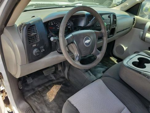 Used 2007 Chevrolet Silverado 1500 W/T w/ Fleet Convenience Package AWD/4WD image 10