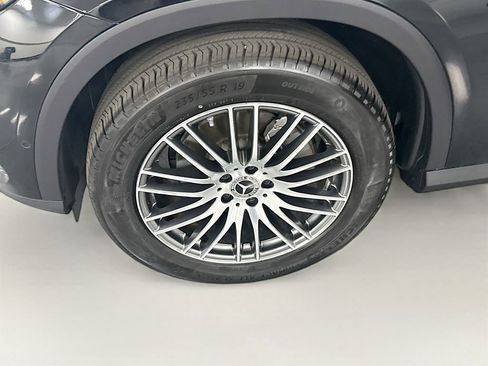 Certified 2026 Mercedes-Benz GLC 300 image 29