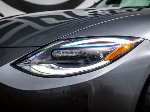 Used 2024 Nissan Z Performance w/ Floor Mat Package image 15