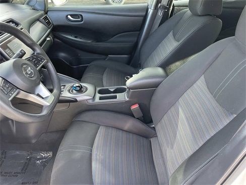 Used 2022 Nissan Leaf S image 20