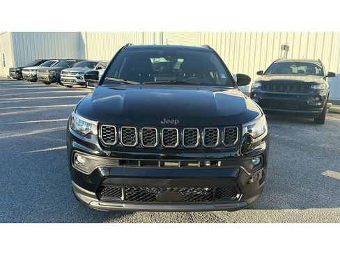 New 2026 Jeep Compass Latitude AWD/4WD image 9