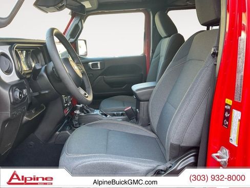 Used 2025 Jeep Wrangler Unlimited Sport AWD/4WD image 9