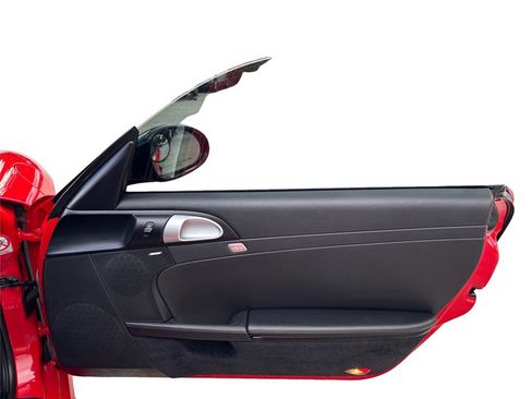 Used 2011 Porsche Cayman S image 33