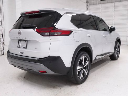 Used 2023 Nissan Rogue SL w/ SL Premium Package FWD image 30