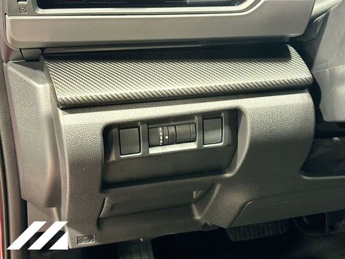 Certified 2025 Subaru Crosstrek 2.0i Premium AWD/4WD image 10