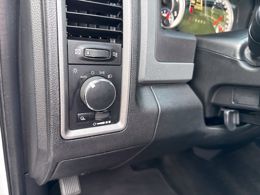 Used 2016 RAM 1500 Tradesman AWD/4WD image 26