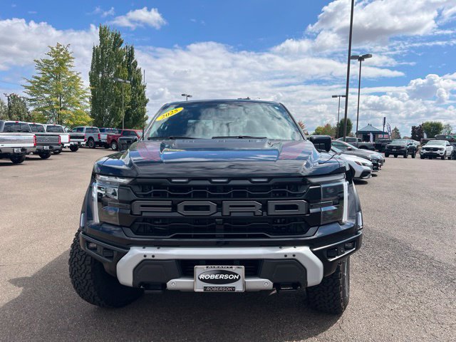 Used 2025 Ford F150 Raptor AWD/4WD image 8