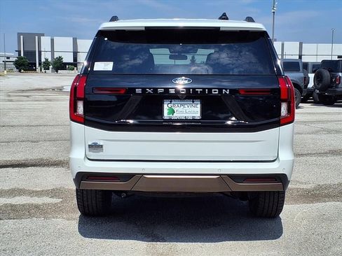 New 2026 Ford Expedition King Ranch AWD/4WD image 12