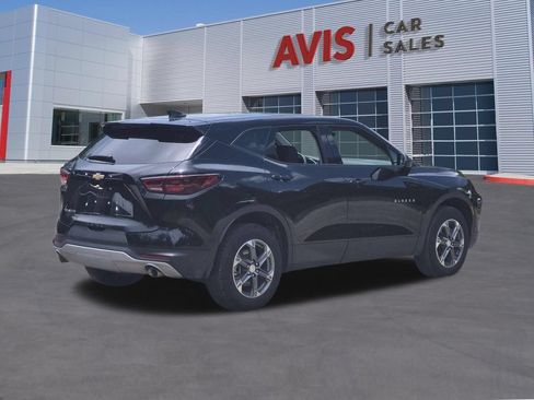 Used 2025 Chevrolet Blazer LT FWD image 6