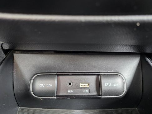 Used 2017 Kia Soul image 16