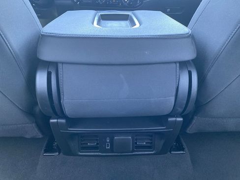 Used 2025 Chevrolet Silverado 1500 LT AWD/4WD image 21