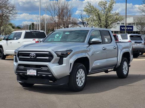 New 2026 Toyota Tacoma SR5 AWD/4WD image 4