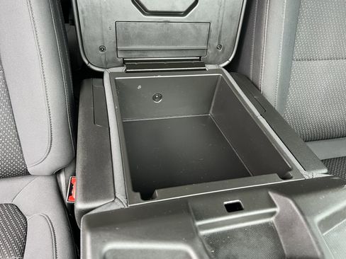 Used 2020 Chevrolet Silverado 1500 Custom w/ Custom 2.7L Value Package image 23