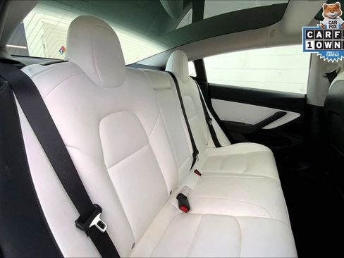 Used 2020 Tesla Model 3 Standard Range Plus image 20