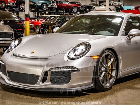 Used 2016 Porsche 911 GT3 RWD image 39