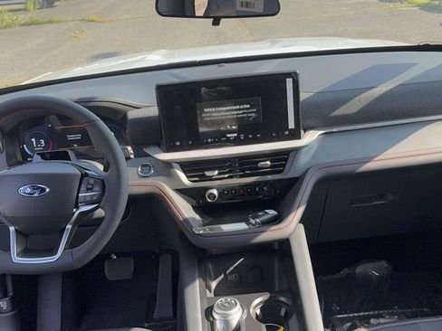 New 2026 Ford Explorer ST-Line AWD/4WD image 10