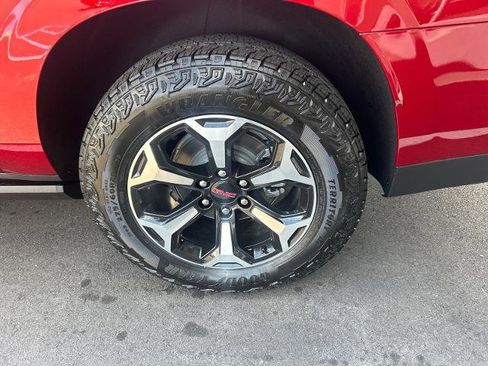 New 2026 GMC Yukon Elevation AWD/4WD image 5