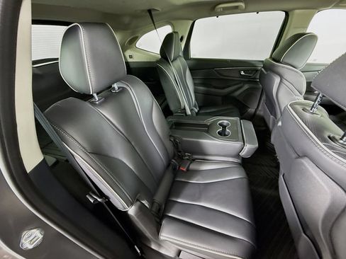 Used 2023 Acura MDX SH-AWD w/ Advance Package image 30