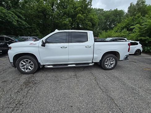 Used 2022 Chevrolet Silverado 1500 LTZ w/ LTZ Premium Package AWD/4WD image 4