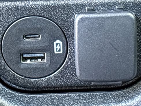 Used 2022 Ford F150 XL w/ Trailer Tow Package image 34