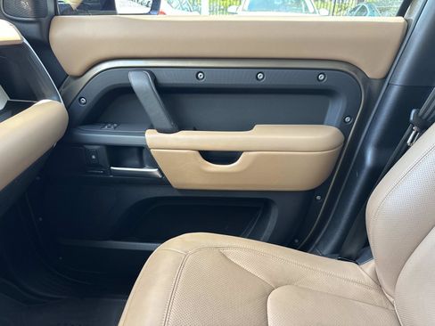 Certified 2025 Land Rover Defender 110 S AWD/4WD image 23