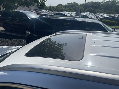 Used 2024 Hyundai Palisade SEL w/ Premium Package FWD image 7