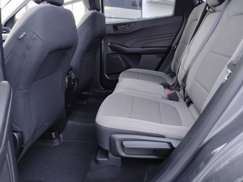 Used 2022 Ford Escape SE w/ Convenience Package image 9