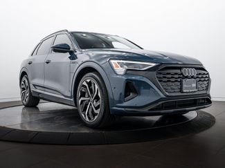 Used 2024 Audi Q8 e-tron Prestige w/ Prestige Package AWD/4WD video 1